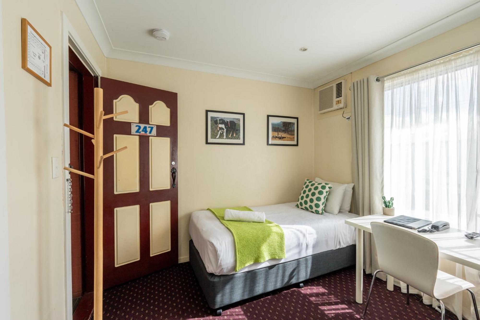 Best Western The Henry Parkes Tenterfield Exterior foto